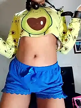 Snapshot of KattyBerryX chatting on June 7, 6:57 pm KattyBerryX online show from June 7, 6:57 pm