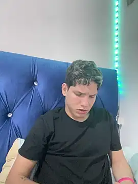 Theus26  online show from March 24, 11:49 pm