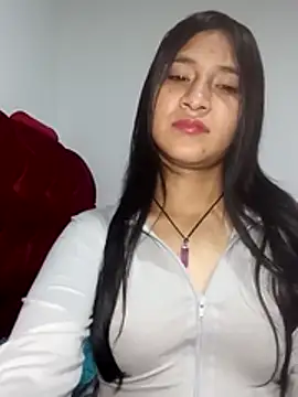 Snapshot of KarolaMendez chatting on June 21, 1:00 am KarolaMendez online show from June 21, 1:00 am