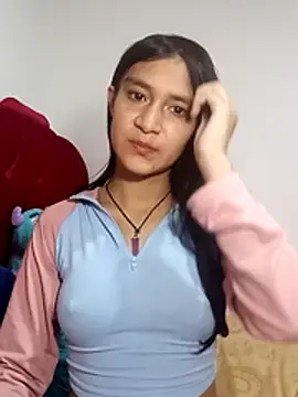 KarolaMendez online show from April 22, 8:26 pm