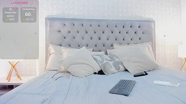 Alexa Wiild online show from April 11, 7:45 am