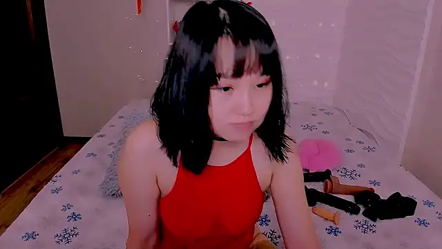 Snapshot of Akiko_Yun chatting on July 2, 12:44 am Akiko Yun online show from July 2, 12:44 am