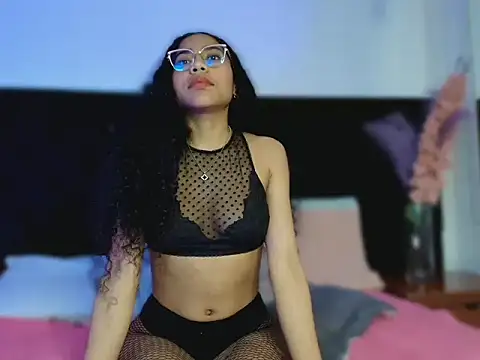 emaffox online show from March 25, 6:02 am