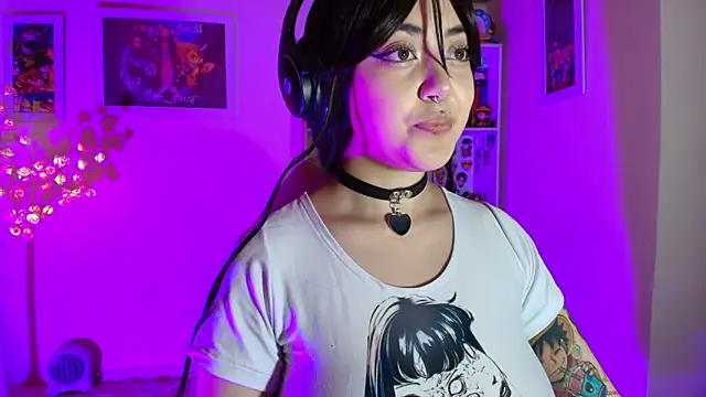 Nanachi uwu online show from May 25, 11:14 pm
