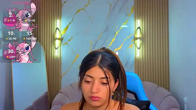 Lia queen tx online show from April 15, 4:07 am