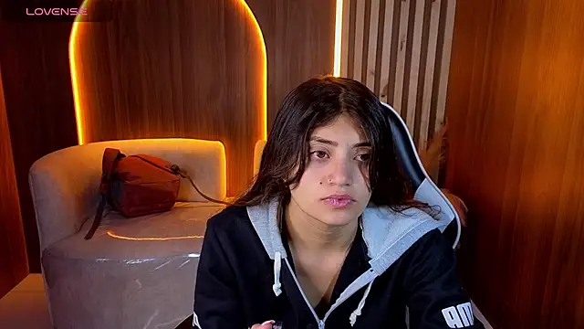 Lia queen tx online show from May 29, 2:39 am