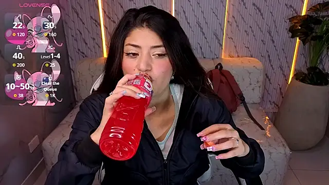 Lia queen tx online show from March 22, 2:37 am
