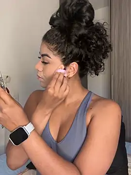 karlymonroe online show from April 2, 9:54 pm
