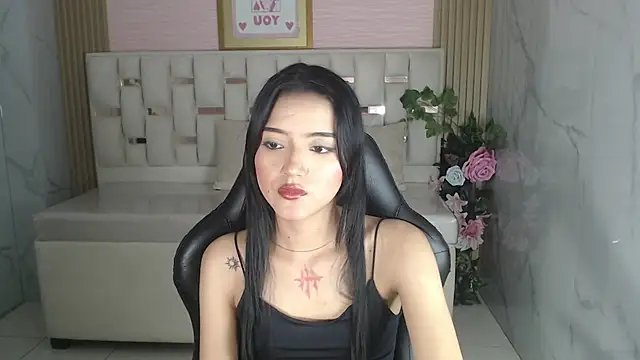 veronicaa s online show from March 23, 8:41 pm