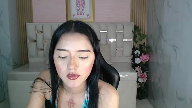 veronicaa s online show from March 25, 8:30 pm
