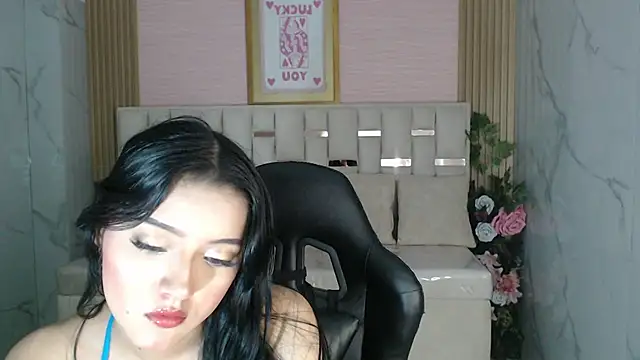 veronicaa s online show from March 29, 9:05 pm