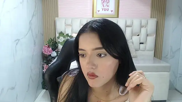 veronicaa s online show from March 12, 8:24 pm
