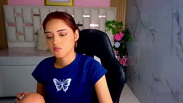 veronicaa s online show from July 15, 7:54 pm