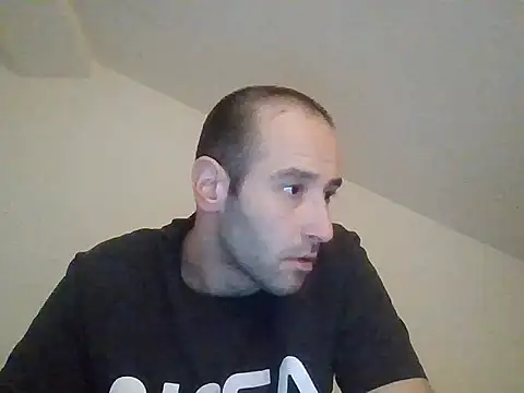 MessyBunco online show from March 13, 5:12 am