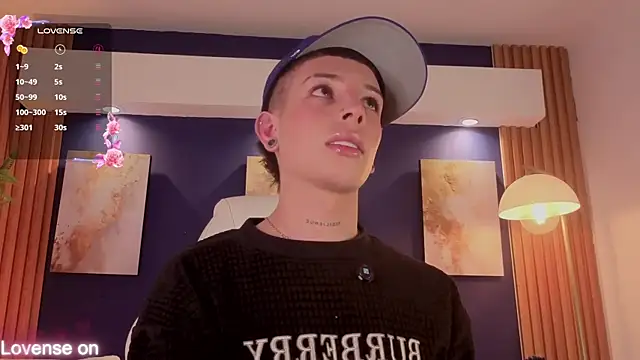 Snapshot of Luca_Prince_ chatting on March 23, 3:50 am Luca Prince online show from March 23, 3:50 am