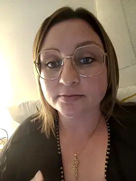 duotroublant online show from March 31, 9:17 pm