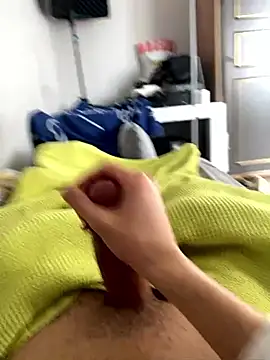 hardboii00 online show from April 11, 7:56 am