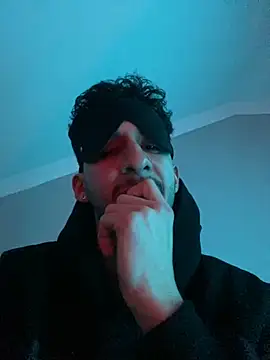 Snapshot of hardboii00 chatting on March 12, 1:00 am hardboii00 online show from March 12, 1:00 am