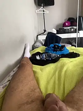 hardboii00 online show from May 23, 8:35 am