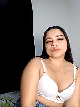 Snapshot of Naomi_Fields chatting on March 15, 12:17 am Naomi Fields online show from March 15, 12:17 am