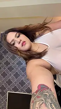 AdelleCruzze online show from March 12, 10:47 pm