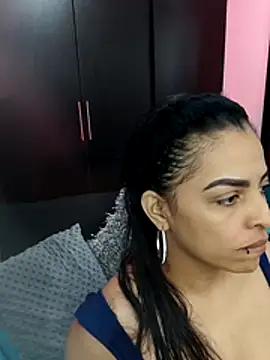 Snapshot of Heda-soSo chatting on April 18, 4:31 pm Heda-soSo online show from April 18, 4:31 pm