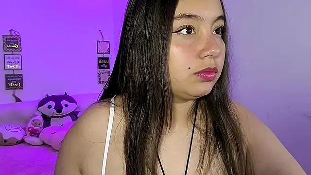 cherry valeria online show from August 6, 4:51 am