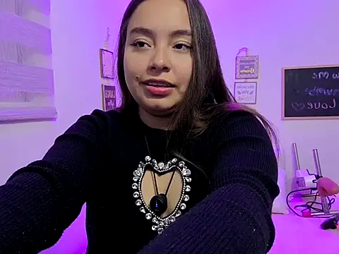cherry valeria online show from May 13, 5:36 am