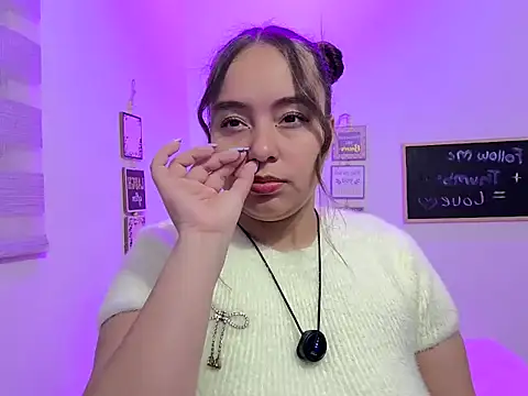 cherry valeria online show from May 14, 5:37 am