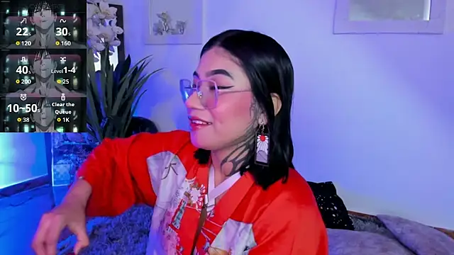 Dimitra hells online show from April 4, 8:59 pm