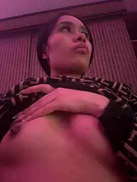 Zoe- -din online show from March 31, 5:31 am