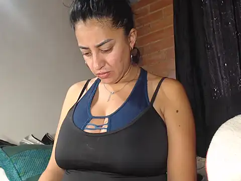 Snapshot of Alexandrina chatting on February 13, 10:11 pm Alexandrina online show from February 13, 10:11 pm