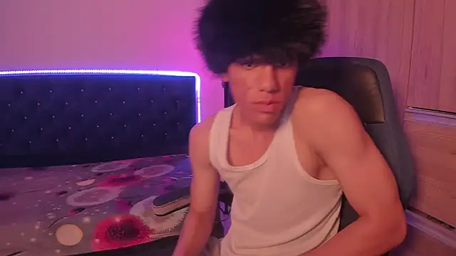Josy 11 online show from April 10, 1:45 am