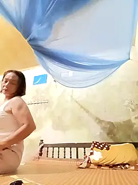 Lyly22x online show from April 3, 3:07 pm