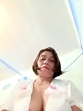 Lyly22x online show from April 2, 1:51 pm