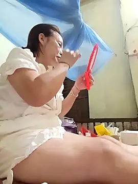 Lyly22x online show from April 15, 12:32 pm