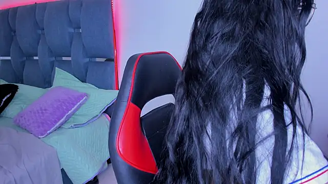 oliva squirt online show from April 23, 7:04 pm