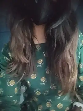 Snapshot of Tasty_Cherry chatting on July 6, 8:11 pm Tasty Cherry online show from July 6, 8:11 pm