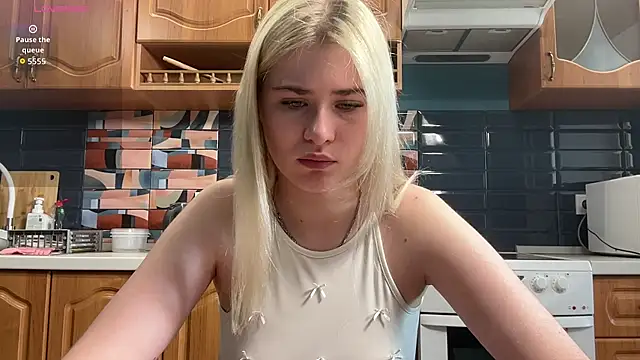 ivygenesis online show from May 1, 3:22 am