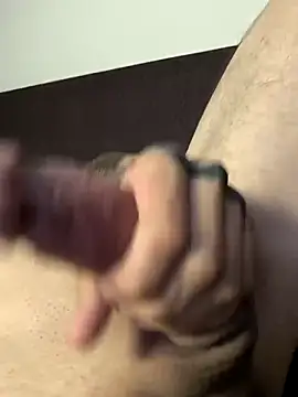 erick242130 online show from March 13, 3:17 pm