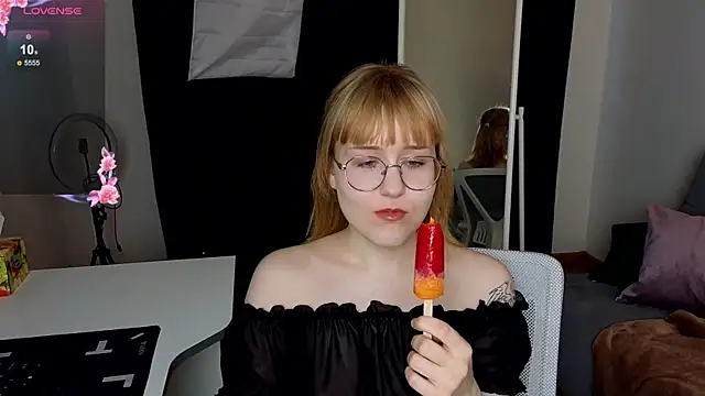 TheaQuill online show from March 30, 1:45 pm