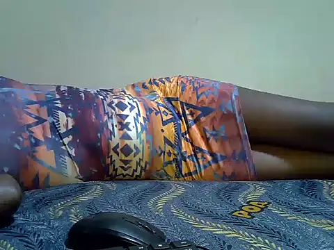 Snapshot of KendyQ_ chatting on May 4, 10:34 pm KendyQ online show from May 4, 10:34 pm