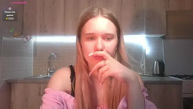 Alice Pleasance online show from June 12, 5:10 pm
