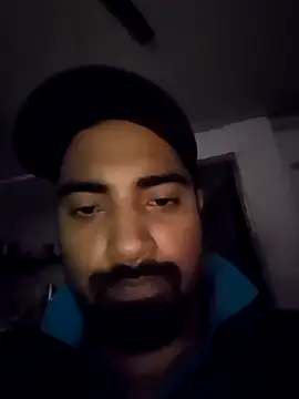 Snapshot of kaamdev111 chatting on March 12, 10:08 am kaamdev111 online show from March 12, 10:08 am