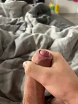 makemecumFREE9 online show from March 12, 9:35 am