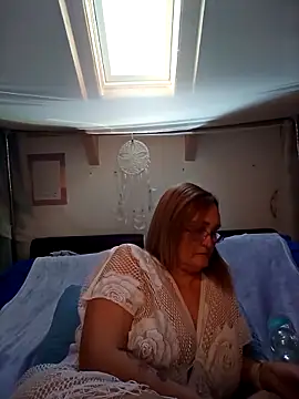 roxy 74 online show from April 15, 8:53 am