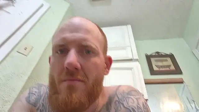 redandjuicy online show from April 2, 6:25 pm