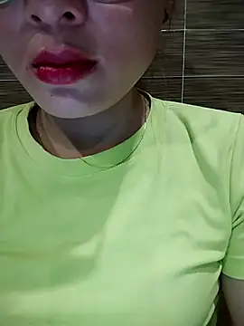 candy flo online show from May 3, 6:51 am