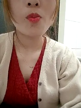 candy flo online show from March 26, 2:26 pm