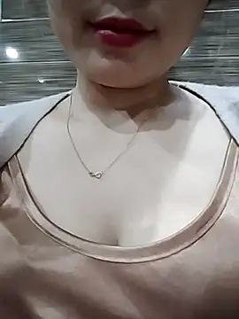 candy flo online show from May 1, 2:33 pm